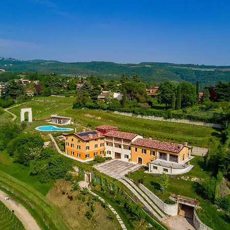 La Fonte Degli Dei (Adults Only)
