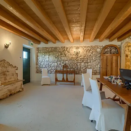 La Fonte Degli Dei (Adults Only) * Negrar